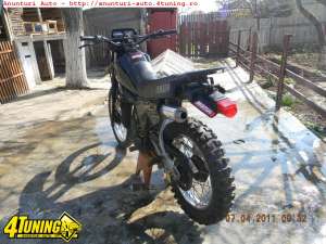 Moto Cross Yamaha DT125 Lc1