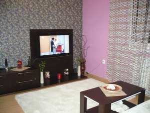 Vand apartament cu 3 camere,  decomandat,  renovat recent,  Pret Ieftin !!!