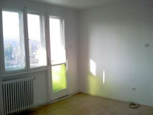 Vand apartament 2 camere recent renovat