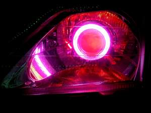 Proiector lupa HID H4 H1 H7bi-xenon si Ingerul ochi 7 culori interschimbabile telecomanda