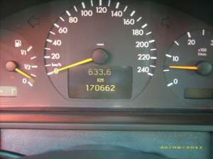 MERCEDES-BENZ E-KLASSE 200 CDI