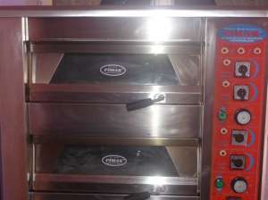 cuptor pizza 220v