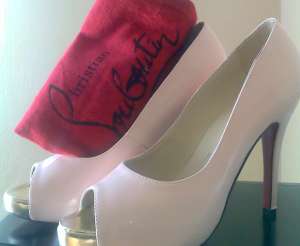 pantofi Christian Louboutin Paris