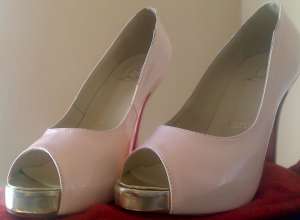 pantofi Christian Louboutin Paris
