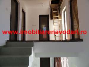 Navodari vila,  parter+ etaj,   90 mp / nivel