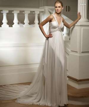 Inchiriere rochie mireasa Pronovias Regata