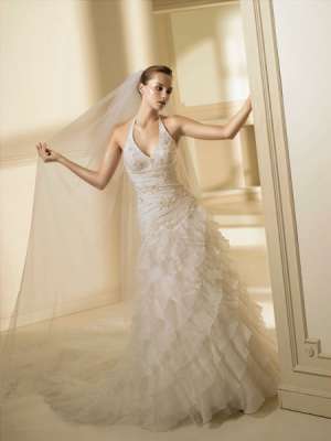 Inchiriere rochie La Sposa Macarena