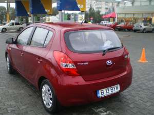 Vand cu preluare de leasing Hyundai i20