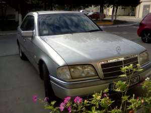 preiau leasing auto cu rata pana in 150�,    ofer un mercedes c230 kpnpresor la variante