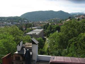 Vand hostelul Silvania din Brasov - 450.000 Euro usor negociabil (si in rate pe 20 ani)