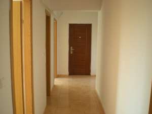 Inchiriez apartament 3 camere