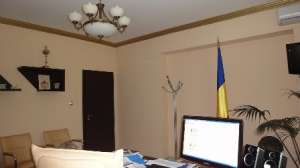 De inchiriat vila reprezentativa in zona Calea Plenvei,  compartimentata in 24 camere,  D+P+1+M,  su