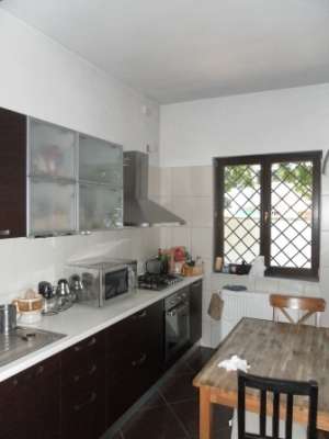 Inchiriere vila in zona Unirii,  constructie D+P+1+M,  suprafata 320mp