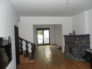 Inchiriere vila in zona Unirii,  constructie D+P+1+M,  suprafata 320mp