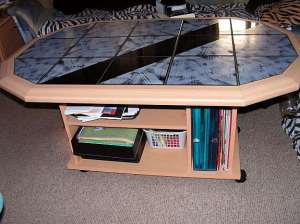 dormitor plus comoda,    mobilier,    masuta