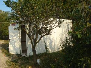 VAND CONTAINER BIROU