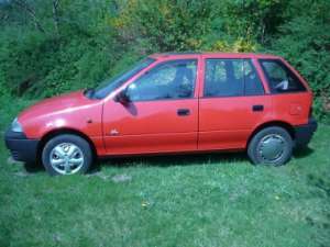 SUZUKI Swift 1.0i Taxa 200 Euro
