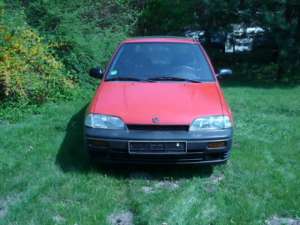 SUZUKI Swift 1.0i Taxa 200 Euro