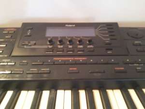 vand orga roland g800