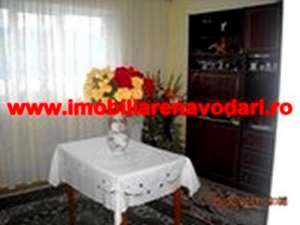 casa Navodari,   3 camere,   cu garaj auto