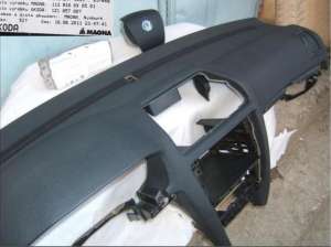 Airbag sofer si pasager cu plansa bord Skoda OCTAVIA 2