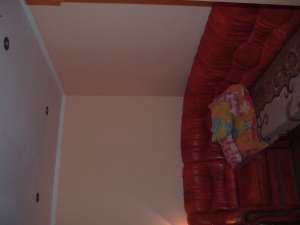 vand sau schimb apartament 1 camera la casa recent renovat