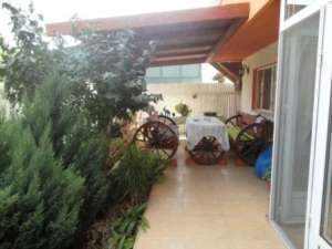 Vila de inchiriat zona Aviatiei,  constructie noua dispusa pe P+1,  suprafata 200mp utili, 