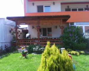 Vila de inchiriat zona Aviatiei,  constructie noua dispusa pe P+1,  suprafata 200mp utili, 