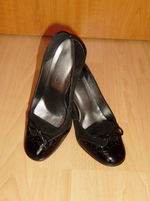 vand pantofi