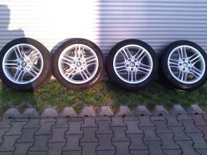 Jante BMW seria 5-17 cu anvelope dunlop