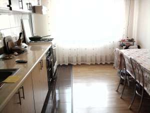 schimb casa constructie 2008 cu apartament cu 3 camere plus diferenta
