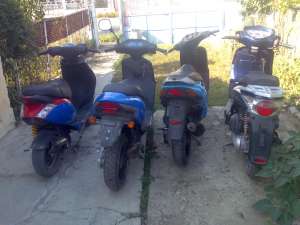 vand scuter si maxiscutere aprilia piaggio malaguti sym kymco dailim yamaha