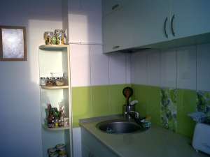 Vand Garsoniera spatioasa zona Carrefour