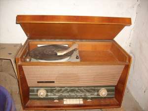 radio cu pick-up Electronica