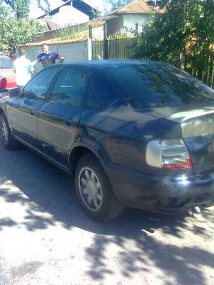 Dezmembrez Audi A4