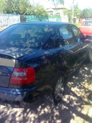 Dezmembrez Audi A4