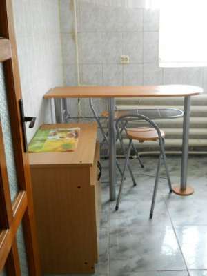 VAND IN BACAU APARTAMENT CU 3 CAMERE PE MIHAI VITEAZU, 