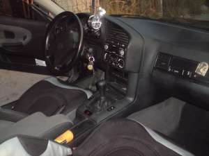 BMW 318 is