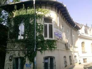 Mosilor,   vila de inchiriat,   P+1,   suprafata 120mp,   6 camere, 