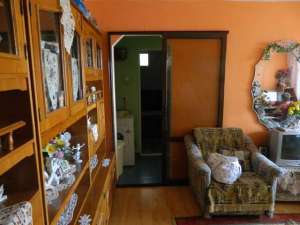 BACAU ** VAND URGENT APARTAMENT CU 3 CAMERE COMPLET RENOVAT
