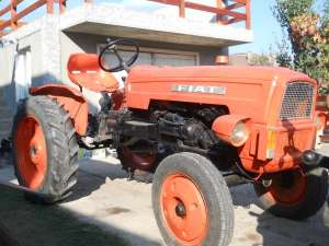 vind tractor fiat 215