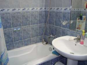 Vand apartament 4 cam.