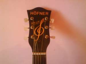 vand chitara jazz hofner cap de serie made germany