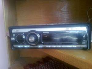VIND CD MP3 LG  SI 2 DIFUZOARE SONI