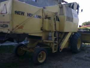 COMBINA AGRICOLA NEW HOLLAND M 135 CLAISON