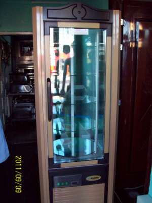 Vitrina pentru Prajituri,       Cofetarie 0733972939