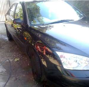 dezmembrez ford mondeo 2002