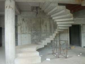Constructii case la rosu