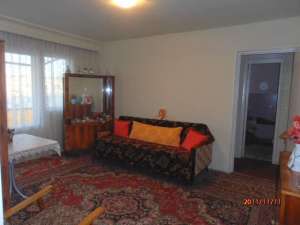 BACAU ^ VAND URGENT APARTAMENT CU 2 CAMERE,  MIORITA,  CU IMBUNATATIRI