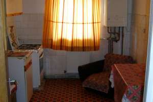 Vand apartament 3cam  in Prahova Campina